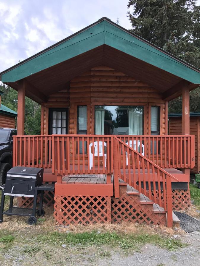 Gwin'S Lodge & Roadhouse Cooper Landing Екстер'єр фото