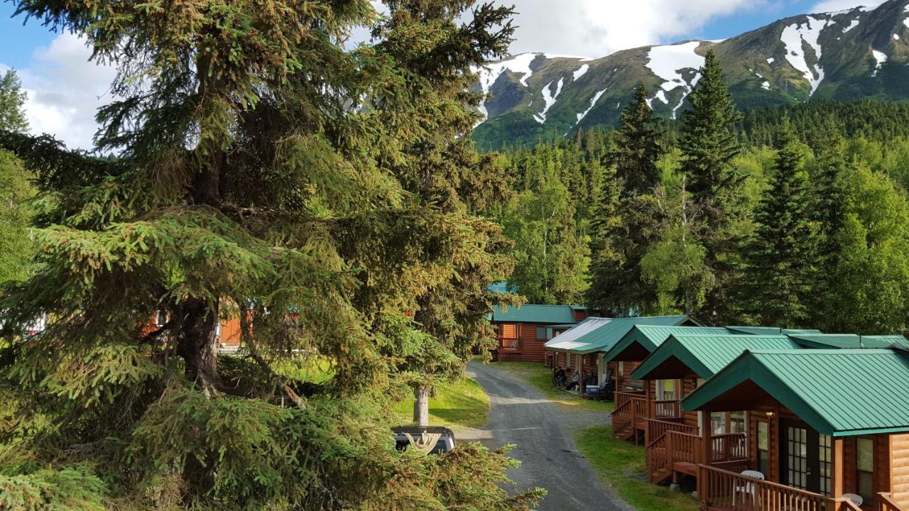 Gwin'S Lodge & Roadhouse Cooper Landing Екстер'єр фото