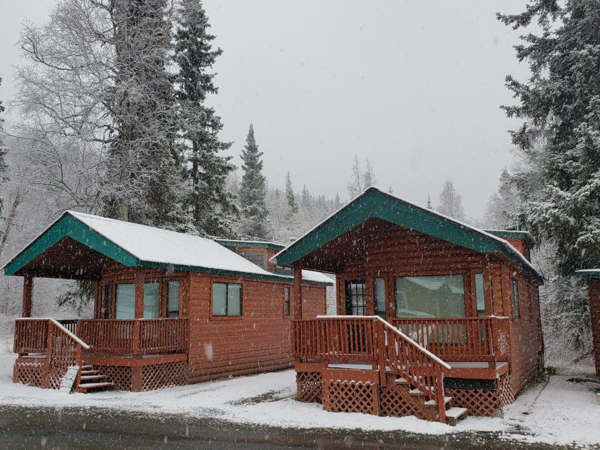 Gwin'S Lodge & Roadhouse Cooper Landing Екстер'єр фото