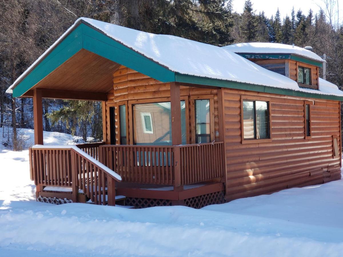 Gwin'S Lodge & Roadhouse Cooper Landing Екстер'єр фото