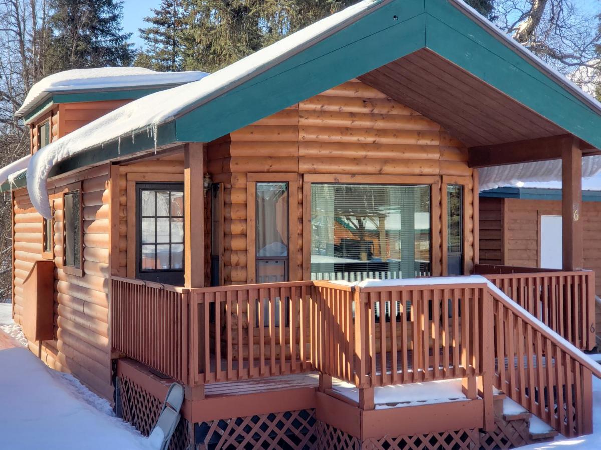 Gwin'S Lodge & Roadhouse Cooper Landing Екстер'єр фото